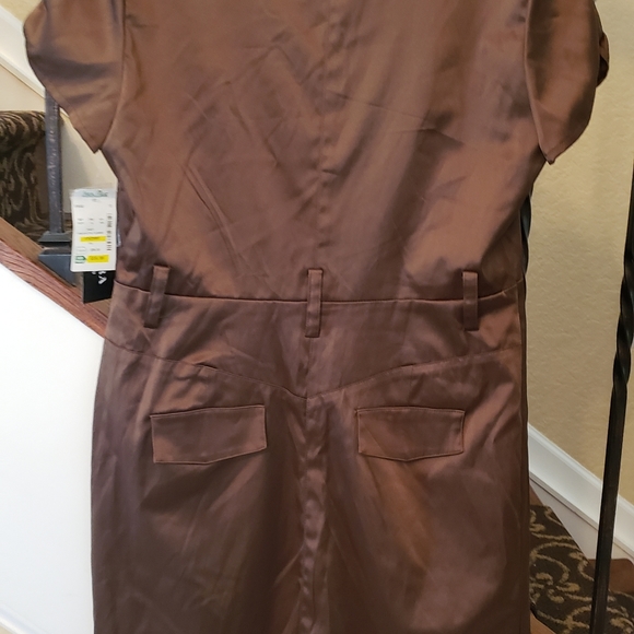 Dress - Picture 2 of 8